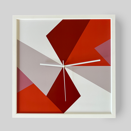 Cherries – rote Design-Wanduhr mit Holzrahmen im Vintage-Look